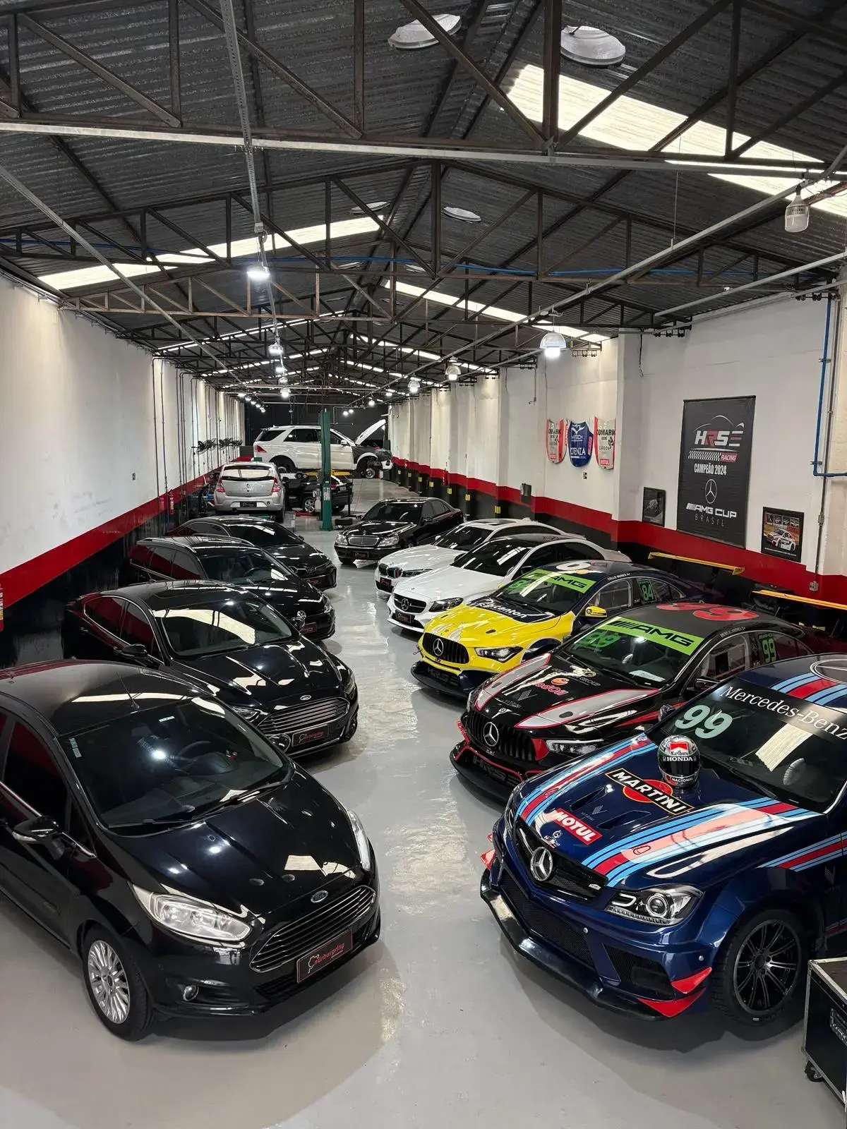 Estrutura da Oficina Mecânica Nurburgring Performance na Vila da Saúde SP